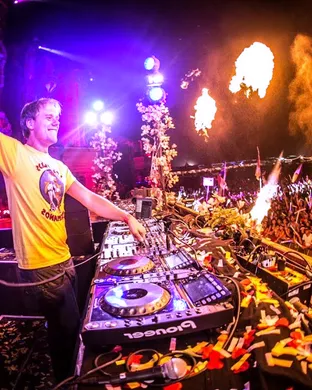 Armin Van Buuren Brooklyn