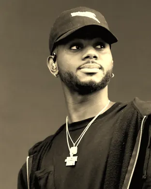 Bryson Tiller Elmont