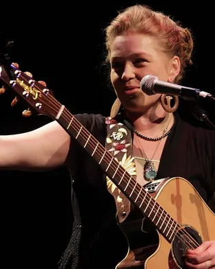 Crystal Bowersox Fairfield