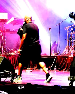 Dru Hill Westbury