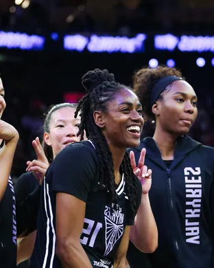 Golden State Valkyries Brooklyn