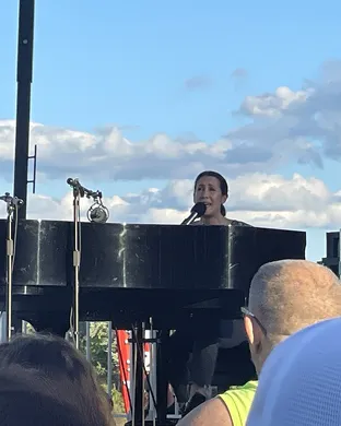 Vanessa Carlton New York
